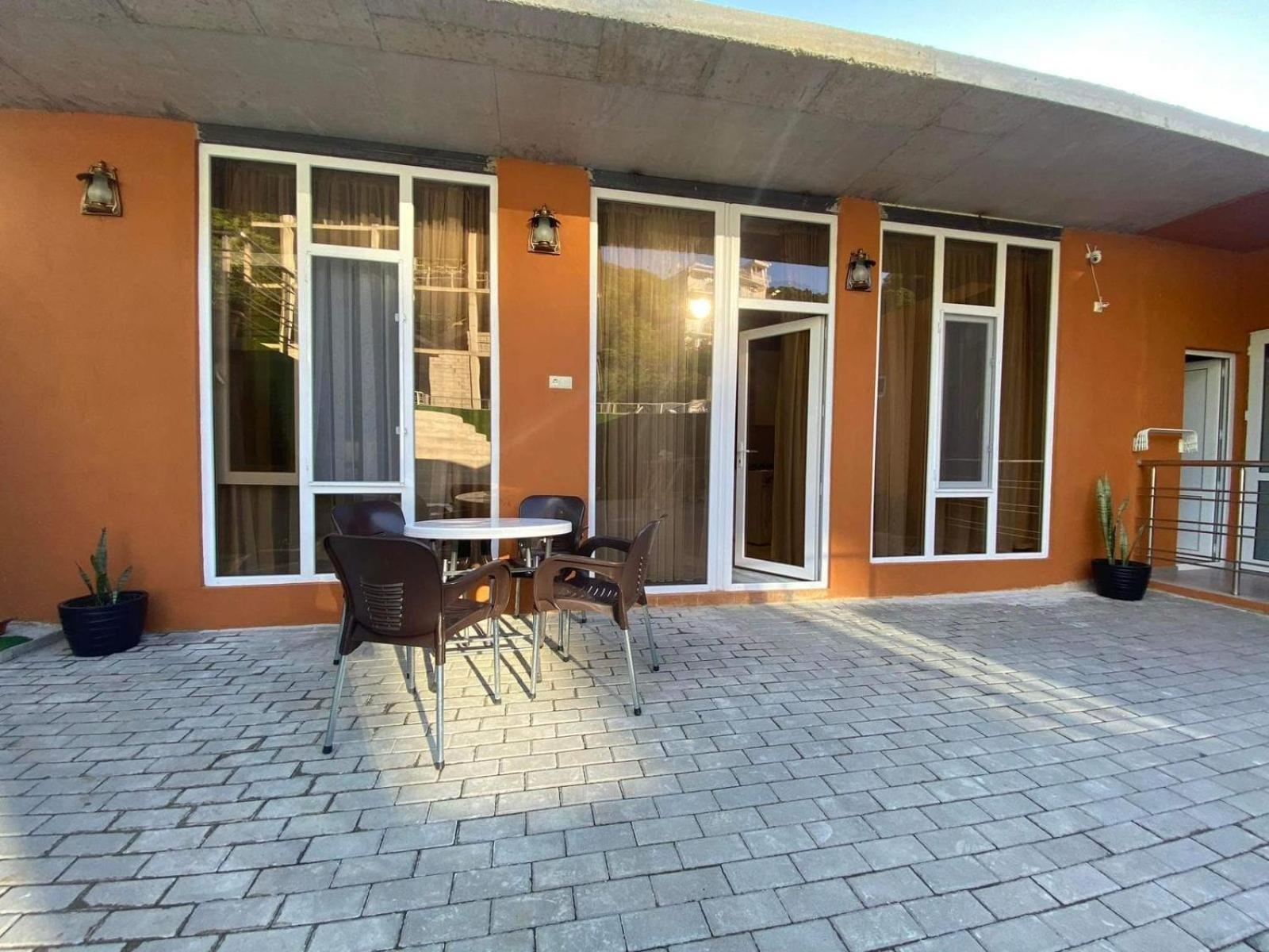 Nira Hotel Gonio Exterior foto