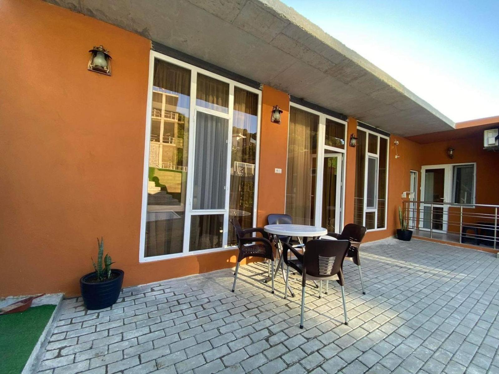 Nira Hotel Gonio Exterior foto